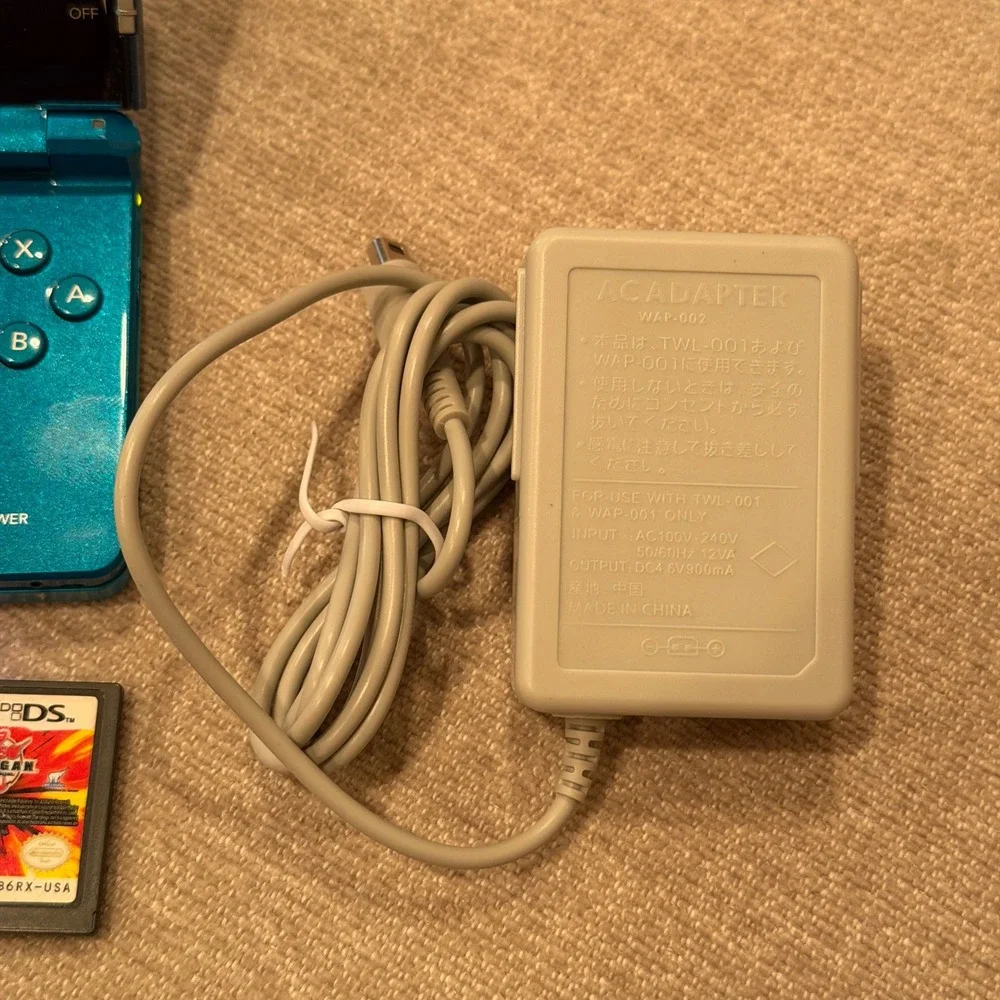 Nintendo 3ds aqua